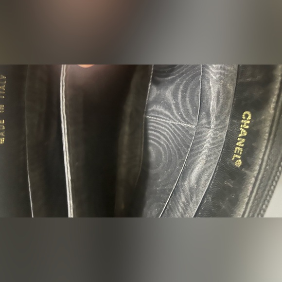 Chanel EUC Black Leather Wallet Hologram intact - Picture 5 of 5